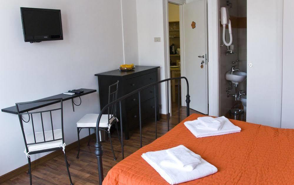 Zenzero & Cannella Boutique Rooms Трієст Екстер'єр фото