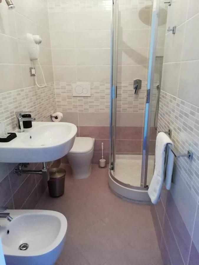 Zenzero & Cannella Boutique Rooms Трієст Екстер'єр фото